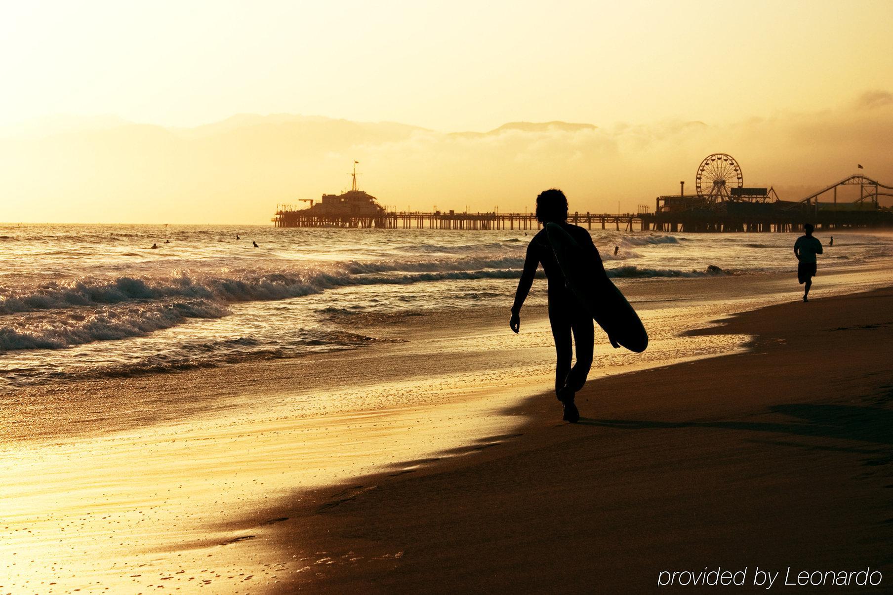Holiday Inn Express West Los Angeles By Ihg Buitenkant foto