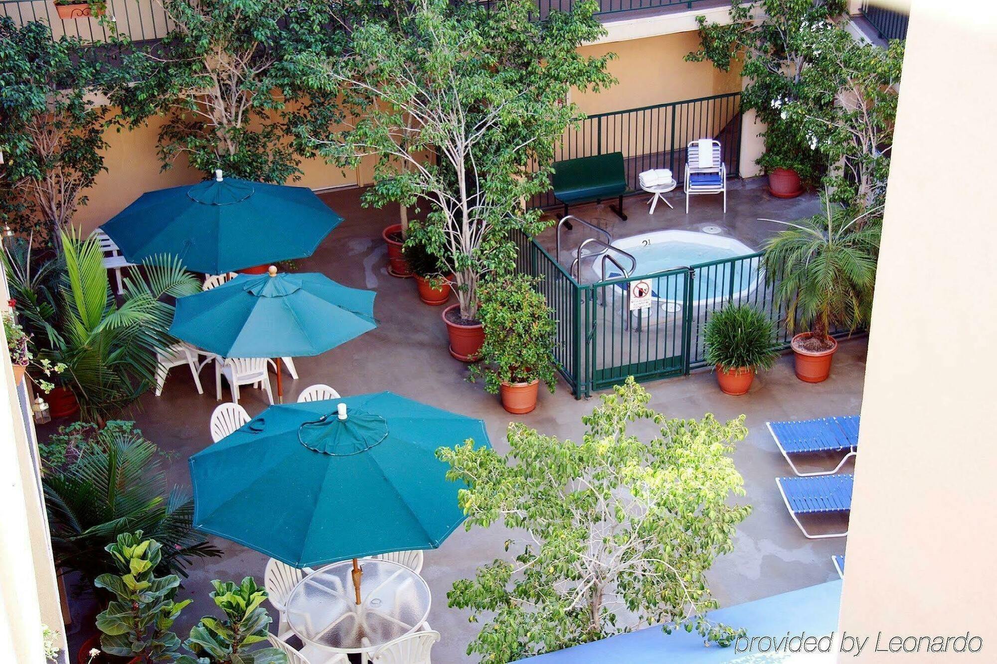Holiday Inn Express West Los Angeles By Ihg Buitenkant foto