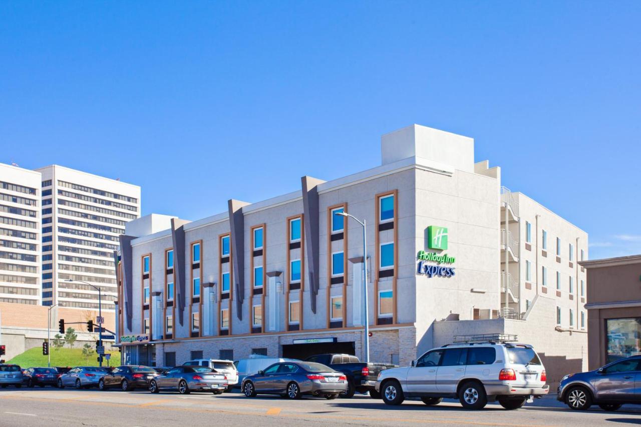 Holiday Inn Express West Los Angeles By Ihg Buitenkant foto