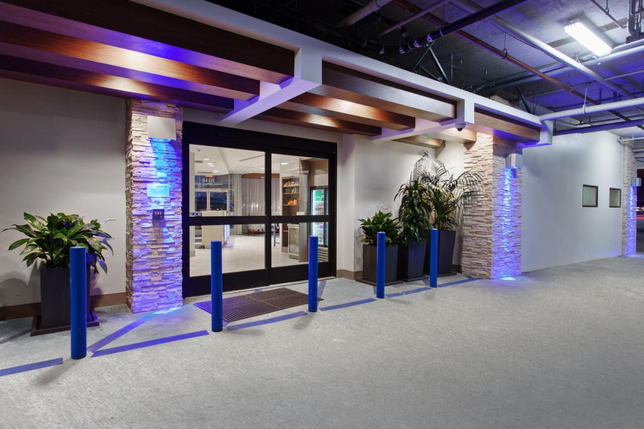 Holiday Inn Express West Los Angeles By Ihg Buitenkant foto